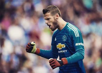 دي خيا الانتقادات التي أتعرض لها غبية