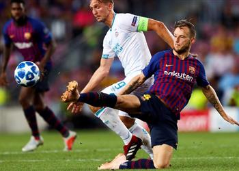 راكيتيتش يرد على تصريحات رئيس برشلونة بشأن التجديد