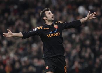 فوسينيتش يكشف عن توقعاته لمواجهة ريال مدريد وروما