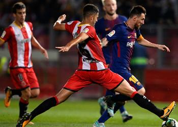 الليجا برشلونة ضد جيرونا موعد المباراة والقناة الناقلة والمعلق