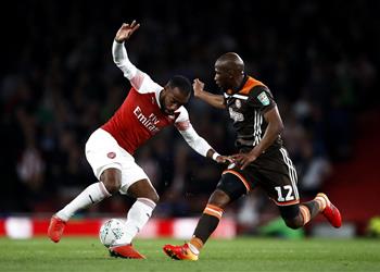 فيديو محمد النني يشارك في تأهل آرسنال لدور الـ16 بكأس الرابطة