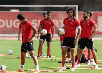 مران الأهلي السولية يعود للتدريبات وانتظام مروان محسن مدافع الفريق يواصل التأهيل