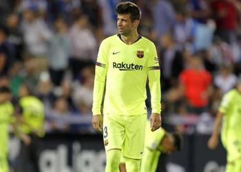 الصحافة المدريدية والكتالونية تشن هجوم ا حاد ا على بيكيه