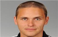 طاقم تحكيم مجري لمباراة القمة