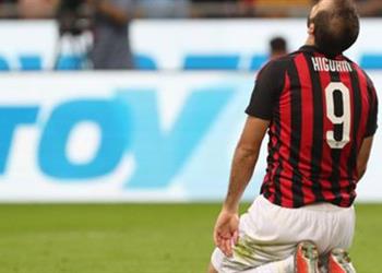 شكوك حول إمكانية مشاركة هيجواين في مباراة ميلان الم قبلة