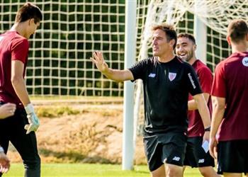 مدرب بيلباو فالفيردي يعرف مشكلة برشلونة ولن نغير طريقتنا بسب ميسي