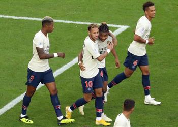 فيديو نيمار يقود باريس سان جيرمان للفوز على نيس بثلاثية