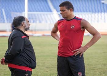 طبيب الأهلي يعلن موقف ثلاثي الفريق من مباراة وفاق سطيف