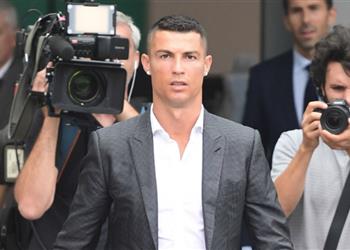 آل موندو تكشف أسباب رحيل رونالدو السرية عن ريال مدريد