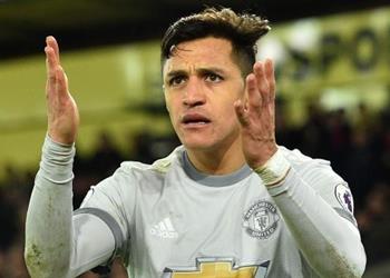 مفاجأة مانشستر يونايتد يفكر في بيع سانشيز