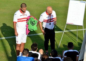 جروس يتوجه بطلب للاعبي الزمالك عقب تخطي عقبة القادسية في البطولة العربية