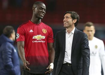 مدرب فالنسيا قدمنا أداء قوي ا أمام مانشستر يونايتد وكنا نستحق الفوز