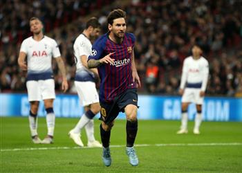 ميسي سنقاتل من أجل الفوز بدوري الأبطال ورسالتي تم فهمها بشكل خاطئ