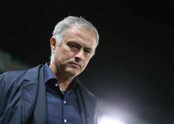 90 دقيقة تفصل مورينيو عن مغادرة مانشستر يونايتد