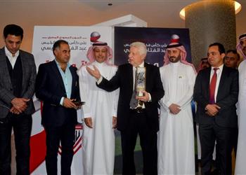 مرتضى منصور يعلن ندرس مشاركة الزمالك في دوري أبطال آسيا