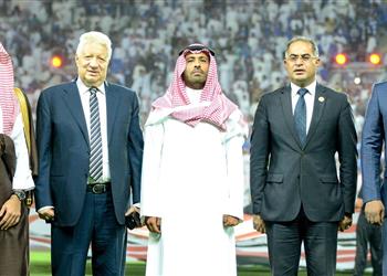 السوبر المصري السعودي جماهير الزمالك تحرج مرتضى منصور وتهتف لحازم إمام