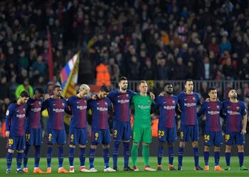 موندو ديبورتيفو تنتقد نجمي برشلونة بعد التعثر أمام فالنسيا