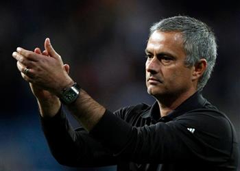 مورينيو يستهدف ثنائي دفاعي من الكالتشيو