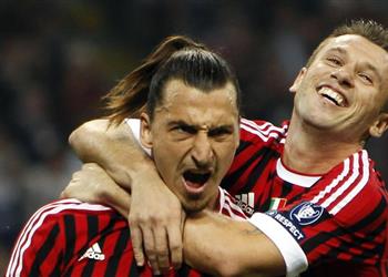 كاسانو يطالب ميلان بالتعاقد مع إبراهيموفيتش