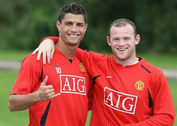 روني يفضل ميسي على رونالدو ويؤكد برشلونة الأفضل