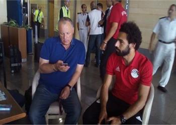 أبوريدة يجتمع بلاعبي منتخب مصر قبل مباراة سوازيلاند ويبشرهم بقرار جديد