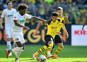 موهبة دورتموند يرد على حقيقة انتقاله إلى ليفربول بمبلغ خرافي