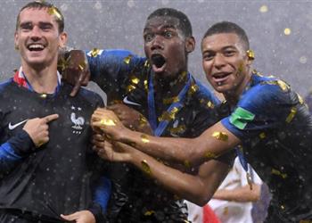 بوجبا هؤلاء الأحق بالتتويج بالكرة الذهبية