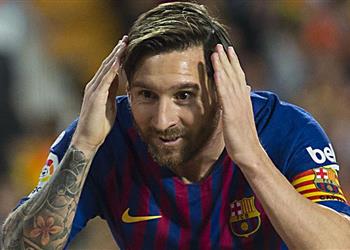 فرانس فوتبول تخفي استطلاع رأي الفائز بالكرة الذهبية