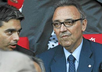 رئيس برشلونة الأسبق يهاجم فكرة إقامة مباريات الليجا في أمريكا