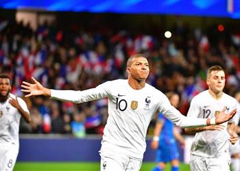 فيديو مبابي ينقذ فرنسا من هزيمة مفاجئة أمام إيسلندا بمباراة ودية