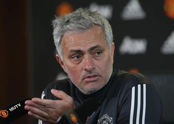 لاعب لاتسيو يرد على اهتمام مورينيو بضمه