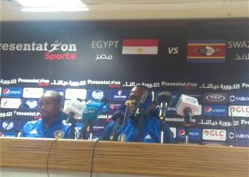 مدرب سوازيلاند الأخطاء الدفاعية سبب الهزيمة وهذا الثنائي الأفضل في منتخب مصر