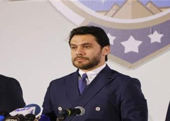 أحمد حسن بيراميدز مستمر في المنافسة وهذه حقيقة رحيل كينو وتحقيق بطولة هذا الموسم اعجاز