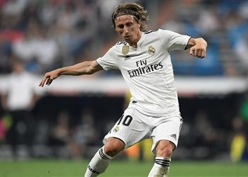 صحيفة إيطالية شرط وحيد ينقل مودريتش لصفوف إنتر ميلان بالموسم المقبل