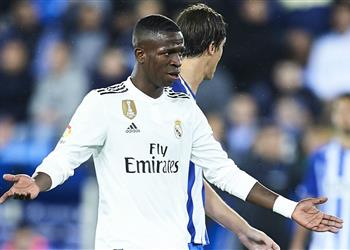 فينيسيوس كنت أود اللعب مع رونالدو ولكن التواجد في ريال مدريد لا يقدر بثمن