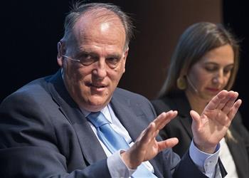 تيباس يعتذر لإنجلترا بسبب صافرات الجماهير الإسبانية