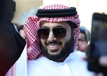 إعلامي سعودي تركي آل الشيخ سيواصل الاستثمار في مصر