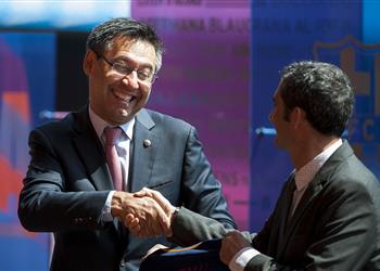 رئيس برشلونة يترك الباب مفتوح ا أمام صفقة جديدة في يناير