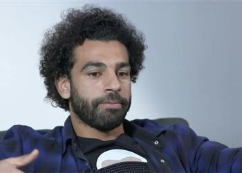محمد صلاح يكشف أهمية زيادة المحترفين المصريين في إنجلترا على الكرة المصرية