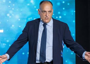 قرار مفاجئ من تيباس لمواجهة رفض إقامة مباريات الليجا في أمريكا