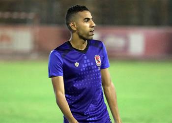 وكيل مؤمن زكريا لا يوجد أي مشكلة مع الأهلي وهذه حقيقة العرض الصيني