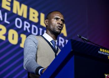 أبيدال يؤكد بقاء ثنائي الفريق ويعلن مصير المعاريين