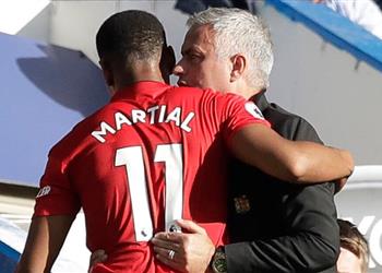 مورينيو يشيد بمارسيال ويدافع عن بوجبا