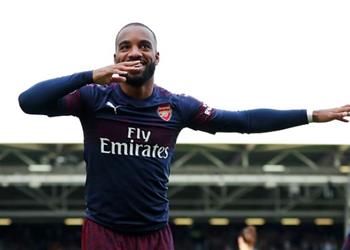 إيمري كنت أريد لاكازيت في باريس سان جيرمان