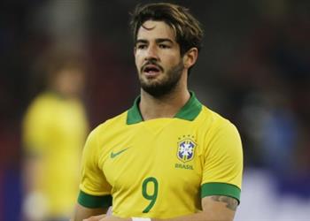 ألكساندر باتو أود العودة لأوروبا مجدد ا