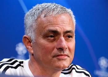 مورينيو حافلة مانشستر يونايتد تأخرت بسبب الازدحام والجماهير لم تتعرف علي