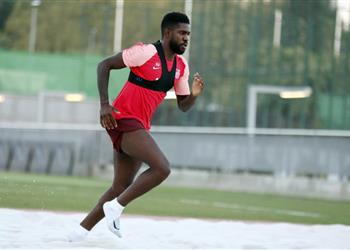 أومتيتي يبدأ مرحلة جديدة من العلاج للعودة إلى برشلونة