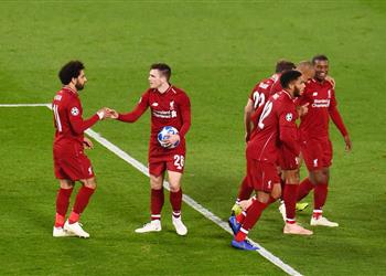 فيديو محمد صلاح يسجل ويقود ليفربول لاكتساح النجم الأحمر برباعية في دوري الأبطال