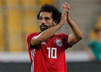 خاص منتخب مصر يكشف حقيقة طلب محمد صلاح عدم السفر إلى الإمارات