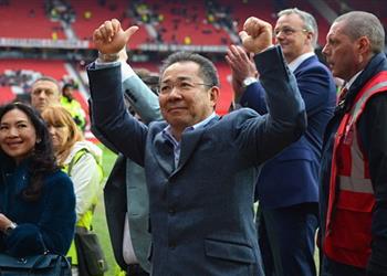 فيديو وفاة مالك ليستر سيتي بعد تحطم طائرته في ملعبه